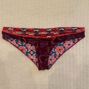 MAAJI reversible bikini bottoms size small.